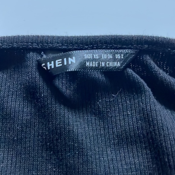 Shein black crop top. - Picture 2 of 3
